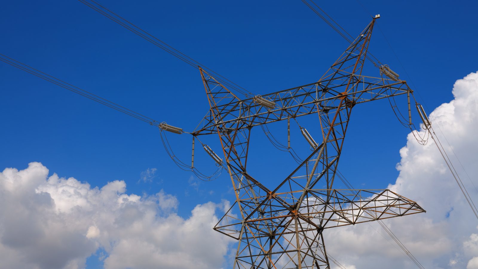 Líneas eléctricas de alta tensión